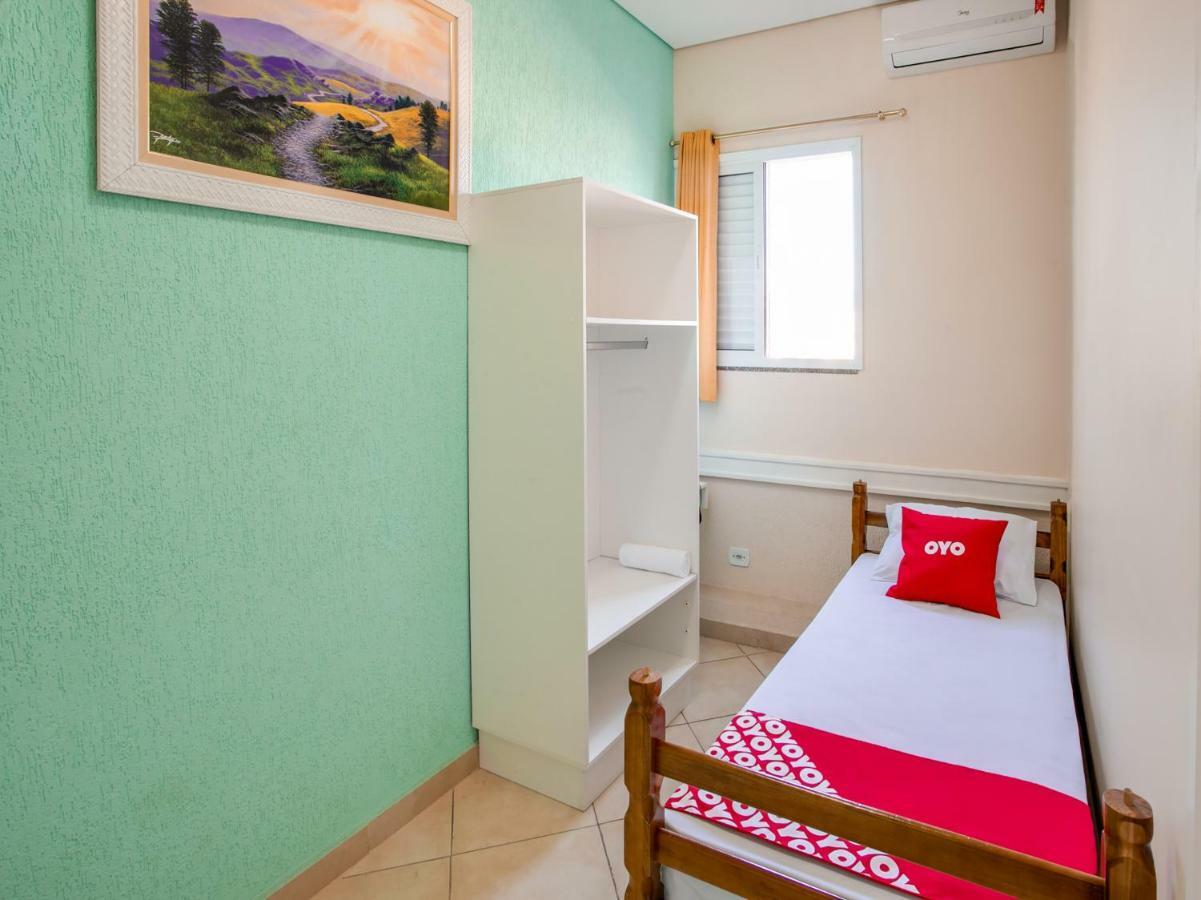 Oyo Hotel Dayse Сантана-ди-Парнаиба Экстерьер фото