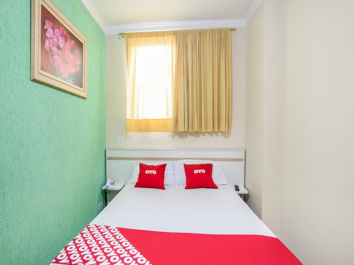 Oyo Hotel Dayse Сантана-ди-Парнаиба Экстерьер фото