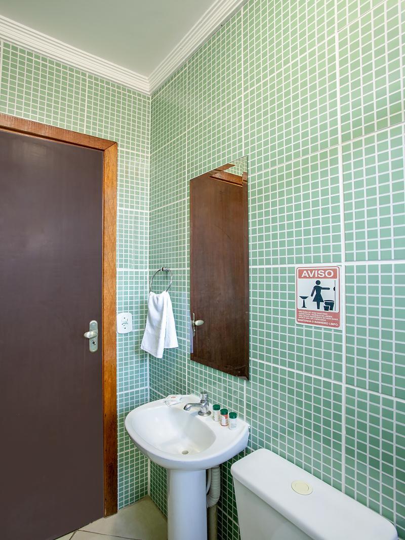 Oyo Hotel Dayse Сантана-ди-Парнаиба Экстерьер фото